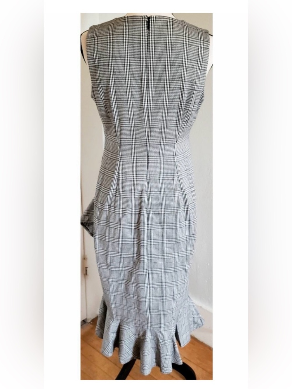 Calvin Klein Plaid Midi Dress Super Cute with bottom ruffle design!😍 - Picture 2 of 4